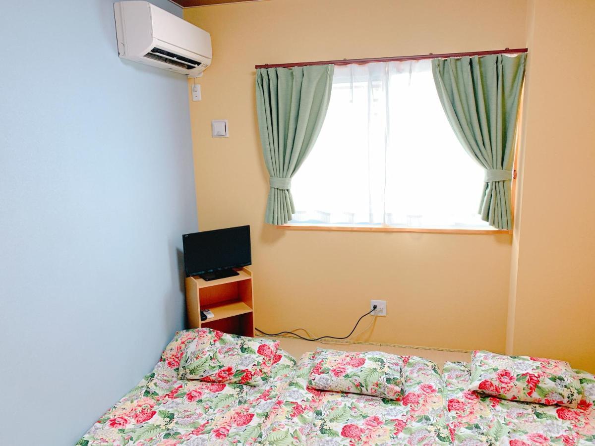 Guest House Kokokara Naha Luaran gambar